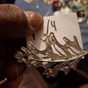 Pin